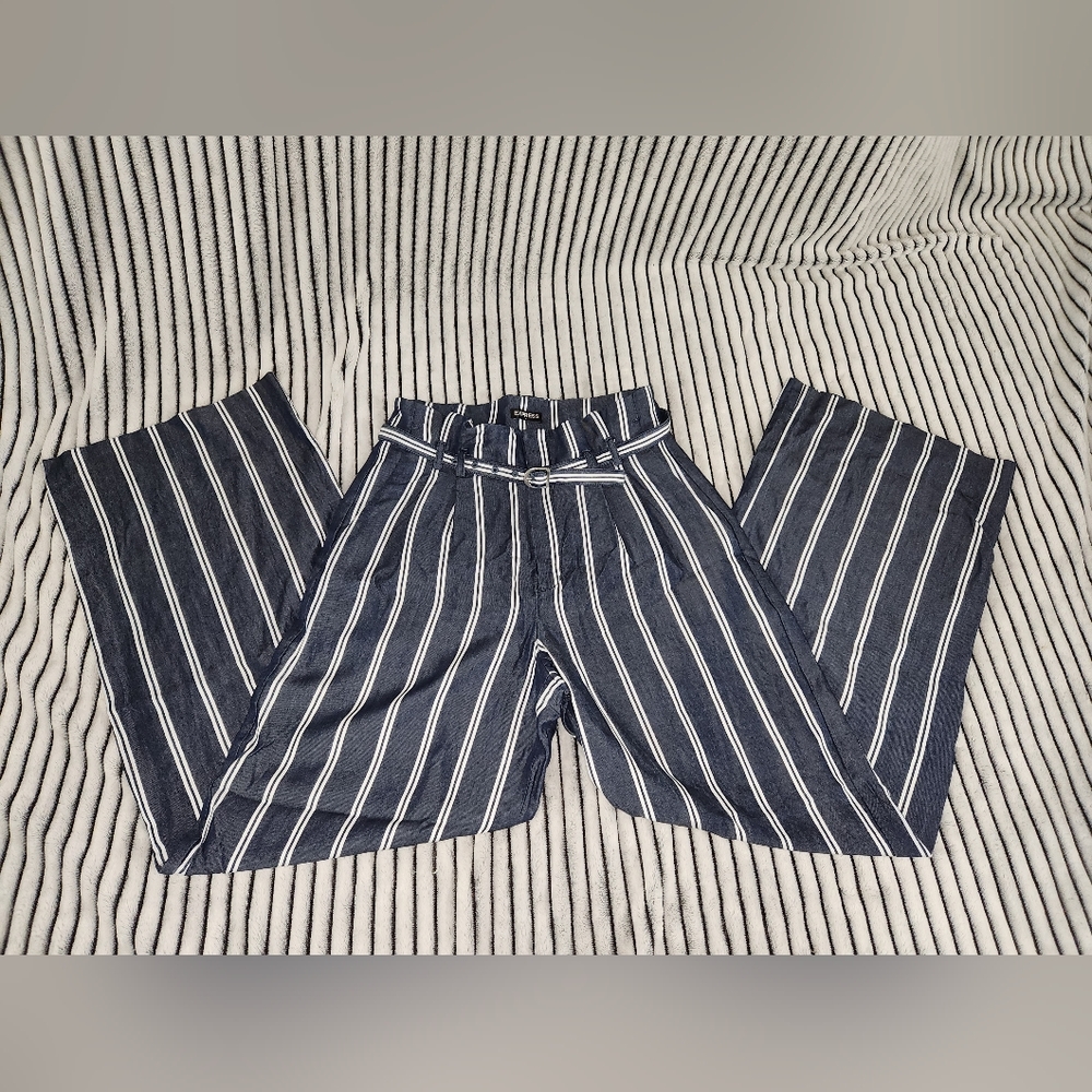 Express wideleg high ride pants